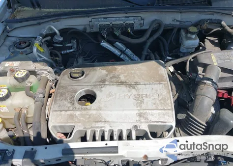 2010 Ford Escape Hybrid Limited из США, поврежденный, VIN 1FMCU5K32AKA85902